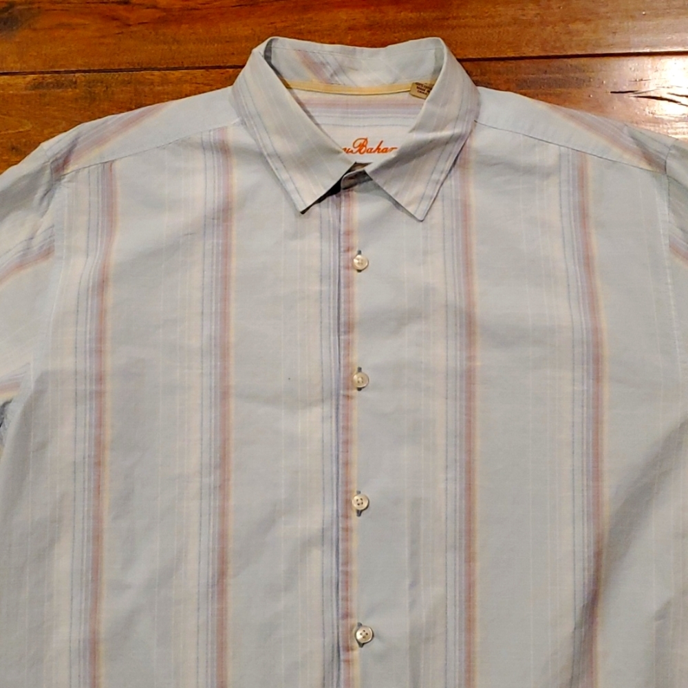 Men's Tommy Bahama striped button-down‎ large